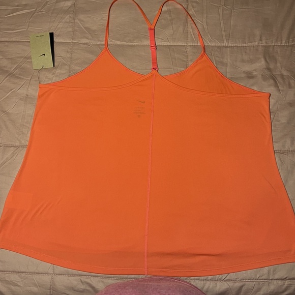 Women’s Nike Dri-fit Tank - Picture 3 of 3